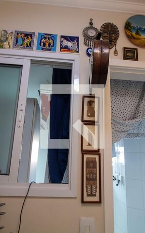 Apartamento à venda com 172m², 4 quartos e 4 vagas Apartamento à venda com 172m², 4 quartos e 4 vagasQuarto de Serviço