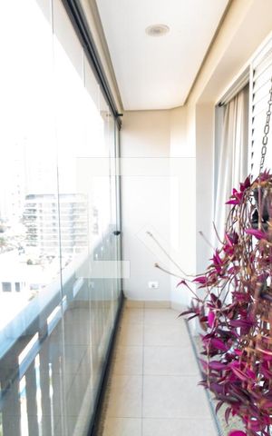 Apartamento à venda com 172m², 4 quartos e 4 vagas Apartamento à venda com 172m², 4 quartos e 4 vagasSuite 3 - Varanda