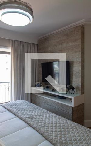 Apartamento à venda com 172m², 4 quartos e 4 vagas Apartamento à venda com 172m², 4 quartos e 4 vagasSuite 3