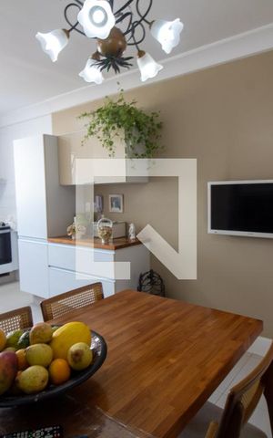 Apartamento à venda com 172m², 4 quartos e 4 vagas Apartamento à venda com 172m², 4 quartos e 4 vagasCozinha