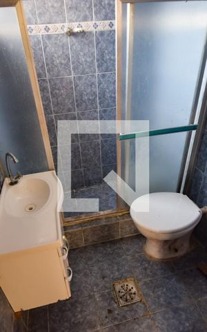 Apartamento para alugar com 48m², 1 quarto e sem vaga Apartamento para alugar com 48m², 1 quarto e sem vagaBanheiro