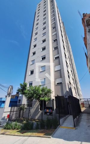 Apartamento à venda com 39m², 2 quartos e 1 vaga Apartamento à venda com 39m², 2 quartos e 1 vagaFachada