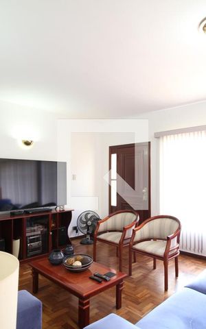 Casa à venda com 175m², 3 quartos e 2 vagasSala