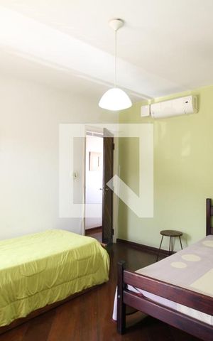 Casa à venda com 175m², 3 quartos e 2 vagasQuarto 2