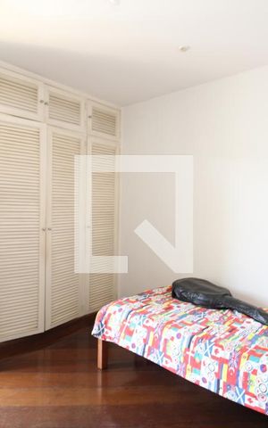 Casa à venda com 175m², 3 quartos e 2 vagasQuarto 3