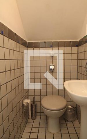 Casa à venda com 175m², 3 quartos e 2 vagasLavabo