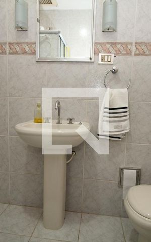 Casa à venda com 175m², 3 quartos e 2 vagasBanheiro 2