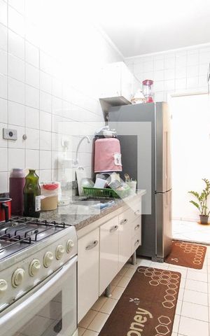 Apartamento à venda com 48m², 2 quartos e 1 vaga Apartamento à venda com 48m², 2 quartos e 1 vagaCozinha