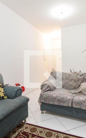 Apartamento à venda com 48m², 2 quartos e 1 vaga Apartamento à venda com 48m², 2 quartos e 1 vagaSala