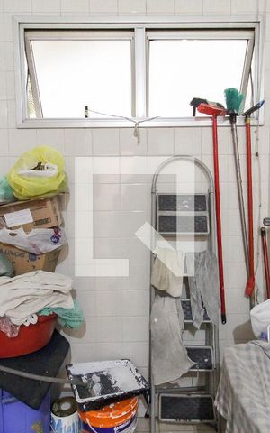 Apartamento à venda com 48m², 2 quartos e 1 vaga Apartamento à venda com 48m², 2 quartos e 1 vagaÁrea de Serviço