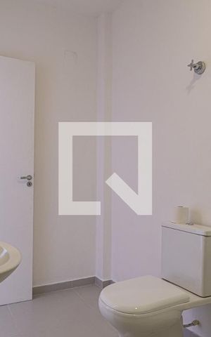 Apartamento à venda com 60m², 1 quarto e sem vaga Apartamento à venda com 60m², 1 quarto e sem vagaBanheiro