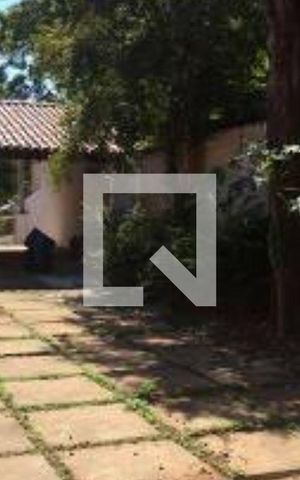 Casa à venda com 280m², 3 quartos e 3 vagas
