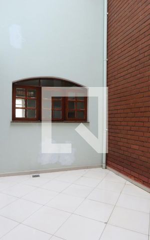 Casa à venda com 300m², 4 quartos e 4 vagasJardim de inverno