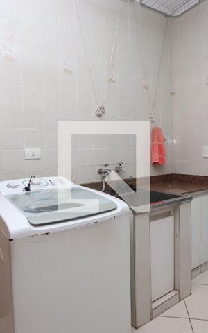 Casa à venda com 300m², 4 quartos e 4 vagasLavanderia