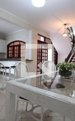 Casa à venda com 300m², 4 quartos e 4 vagasSala de Jantar