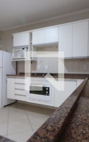 Casa à venda com 300m², 4 quartos e 4 vagasCozinha