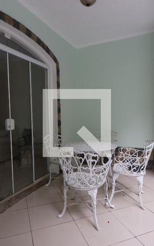 Casa à venda com 300m², 4 quartos e 4 vagasQuintal