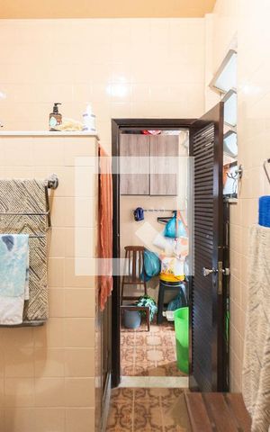 Casa à venda com 120m², 2 quartos e 1 vagaBanheiro