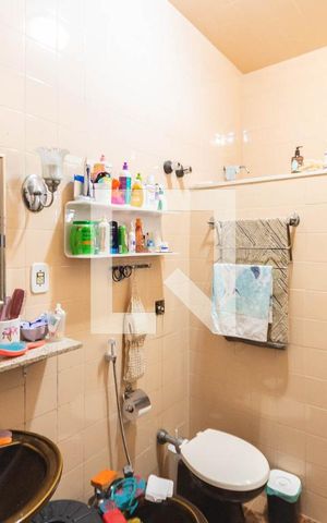Casa à venda com 120m², 2 quartos e 1 vagaBanheiro