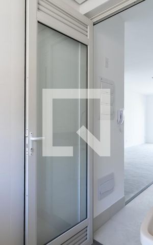 Apartamento à venda com 80m², 2 quartos e 1 vagaÁrea de Serviço