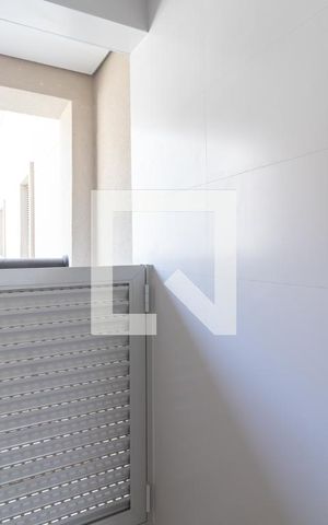 Apartamento à venda com 80m², 2 quartos e 1 vagaÁrea de Serviço