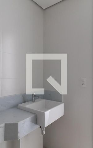 Apartamento à venda com 80m², 2 quartos e 1 vagaBanheiro da Suíte 1