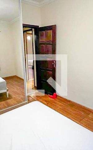 Casa à venda com 360m², 4 quartos e 2 vagas Casa à venda com 360m², 4 quartos e 2 vagasQuarto 2