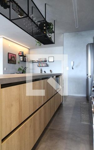 Apartamento à venda com 97m², 2 quartos e 2 vagas Apartamento à venda com 97m², 2 quartos e 2 vagasCozinha