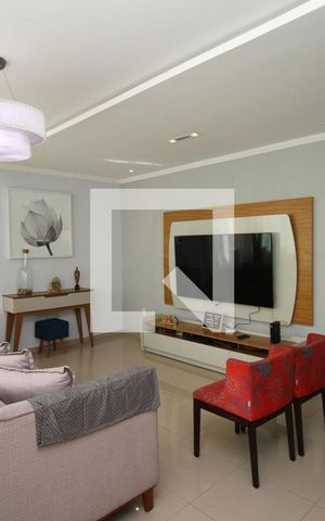 Casa à venda com 110m², 3 quartos e 8 vagasSala