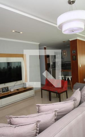 Casa à venda com 110m², 3 quartos e 8 vagasSala