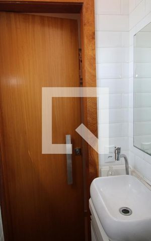 Casa à venda com 110m², 3 quartos e 8 vagasBanheiro da Suíte 2