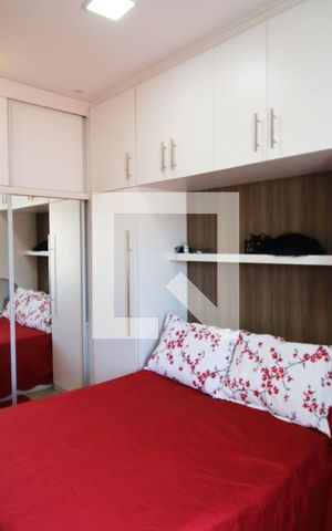 Casa à venda com 110m², 3 quartos e 8 vagasQuarto 1- Suíte