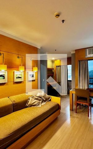 Apartamento à venda com 25m², 1 quarto e 1 vaga Apartamento à venda com 25m², 1 quarto e 1 vagaSala