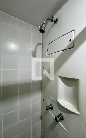 Apartamento à venda com 25m², 1 quarto e 1 vaga Apartamento à venda com 25m², 1 quarto e 1 vagaBanheiro
