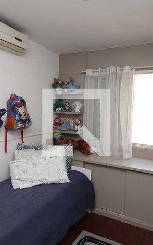 Apartamento à venda com 96m², 3 quartos e 2 vagasQuarto 2