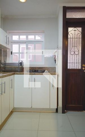Casa à venda com 348m², 3 quartos e 5 vagasCozinha