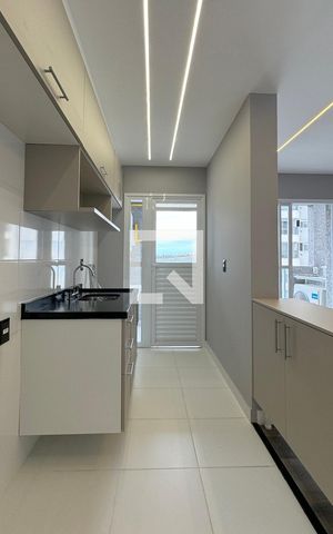 Apartamento à venda com 67m², 3 quartos e 2 vagasCozinha