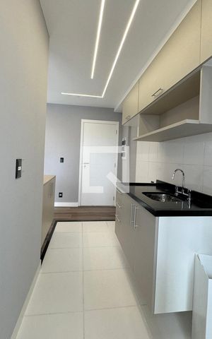 Apartamento à venda com 67m², 3 quartos e 2 vagasCozinha