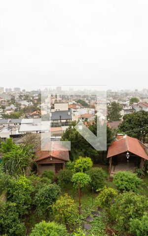 Casa à venda com 976m², 5 quartos e 8 vagas Casa à venda com 976m², 5 quartos e 8 vagasVista da sacada