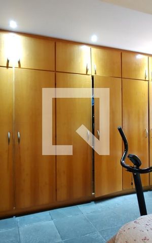 Casa à venda com 198m², 3 quartos e 1 vagaQuarto 1 - Suíte