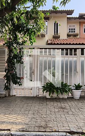 Casa à venda com 198m², 3 quartos e 1 vagaFachada