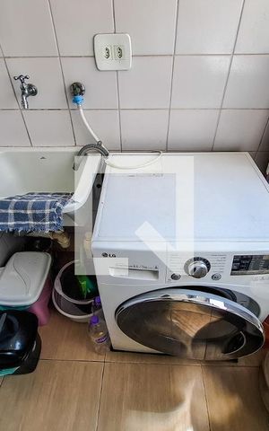 Apartamento à venda com 64m², 3 quartos e 2 vagas Apartamento à venda com 64m², 3 quartos e 2 vagasÁrea de Serviço