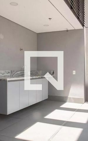 Studio à venda com 28m², 1 quarto e sem vaga Studio à venda com 28m², 1 quarto e sem vagaÁrea comum