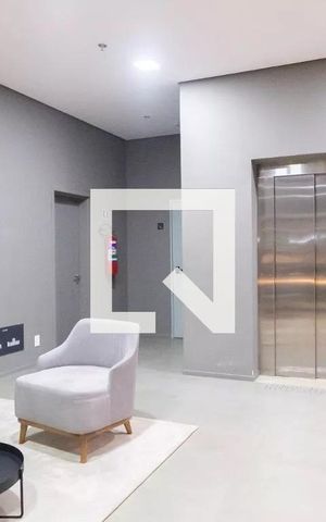 Studio à venda com 28m², 1 quarto e sem vaga Studio à venda com 28m², 1 quarto e sem vagaHall de entrada