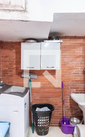 Casa à venda com 115m², 3 quartos e 1 vagaÁrea de Serviço