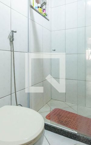 Casa à venda com 115m², 3 quartos e 1 vagaBanheiro