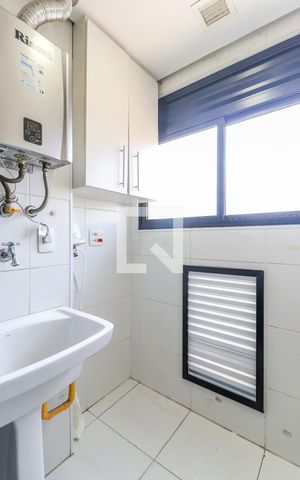 Apartamento à venda com 43m², 1 quarto e 1 vaga Apartamento à venda com 43m², 1 quarto e 1 vagaÁrea de Serviço