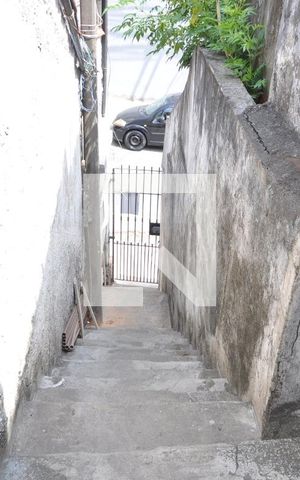 Casa para alugar com 40m², 1 quarto e sem vagaEscada de Acesso