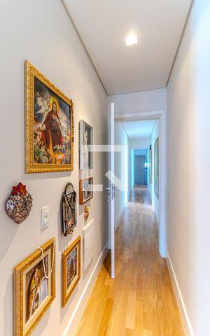 Apartamento à venda com 312m², 4 quartos e 4 vagasSuíte 2