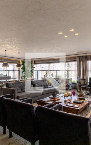 Apartamento à venda com 312m², 4 quartos e 4 vagasSala